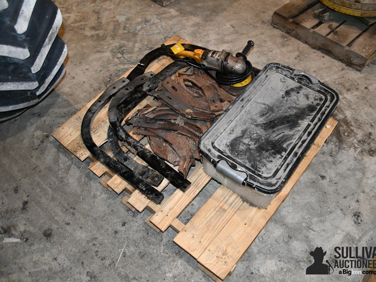 pallet-of-farm-support-image-3