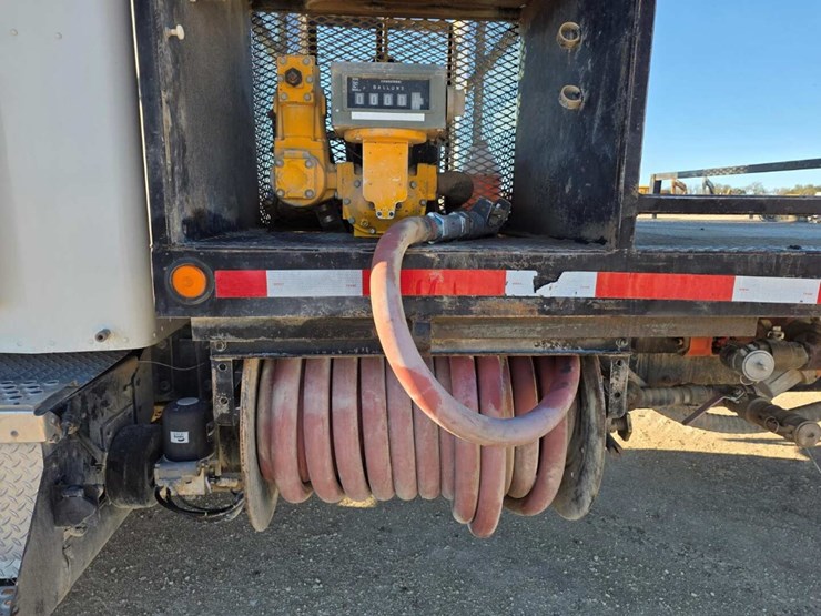 kenworth-t300-image-17