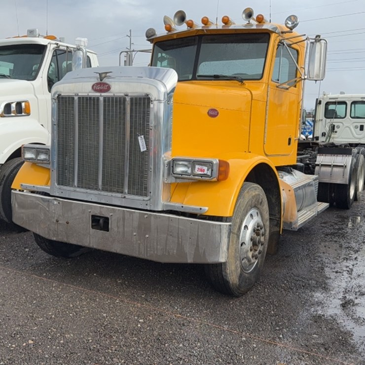 1997 PETERBILT 379