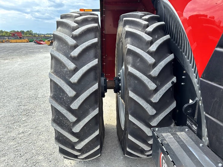 case-ih-steiger-470-image-59