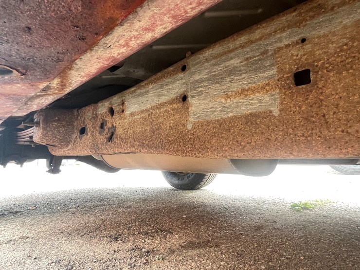 #1403-•-2005-chevy-cargo-van-(wi-title-in-delay)-image-17