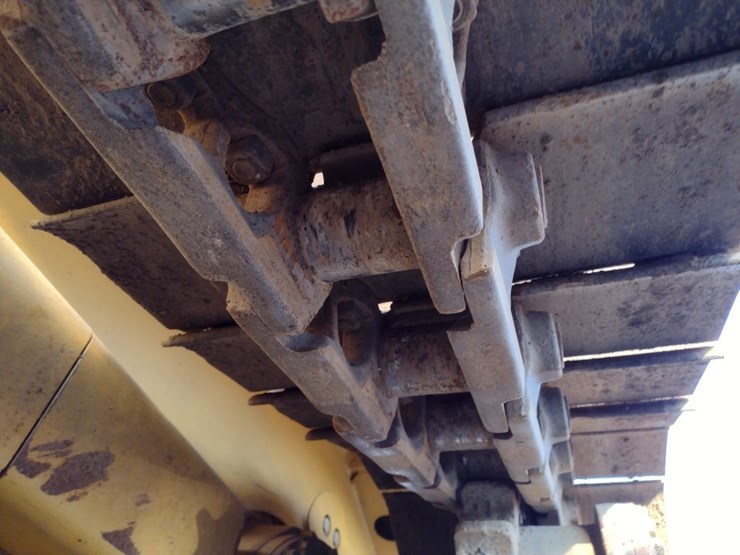 caterpillar-d6t-xl-image-31