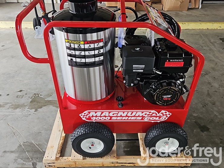 unused-magnum-4000-gold-pressure-washer,-15hp,-electric-start,-12v-system,-diesel-fire-burner-image-1