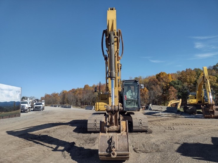 caterpillar-320dl-image-2