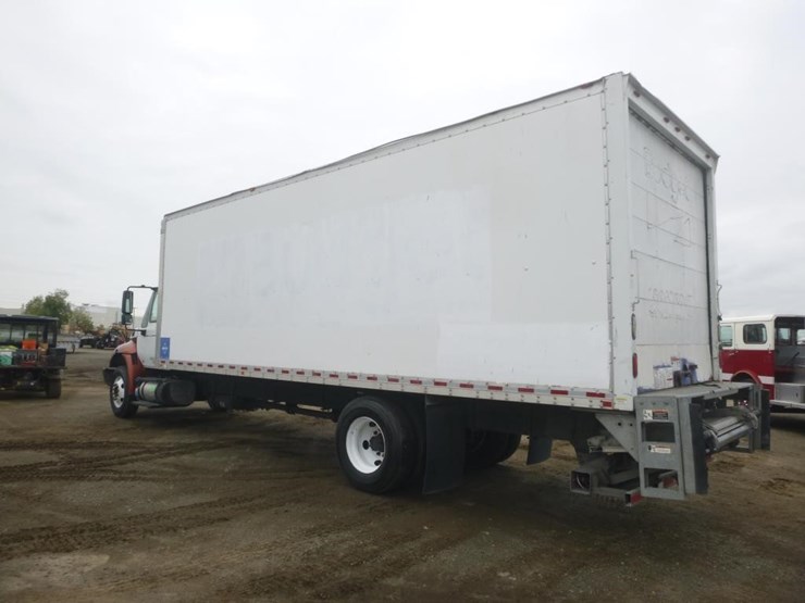 2019-international-durastar-4300-image-4