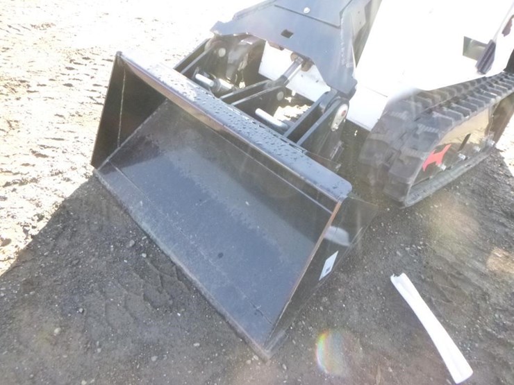 2025-bison-tele-bt360w-skid-steer-track-loader-image-9