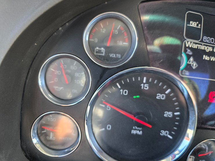 kenworth-t880-image-108