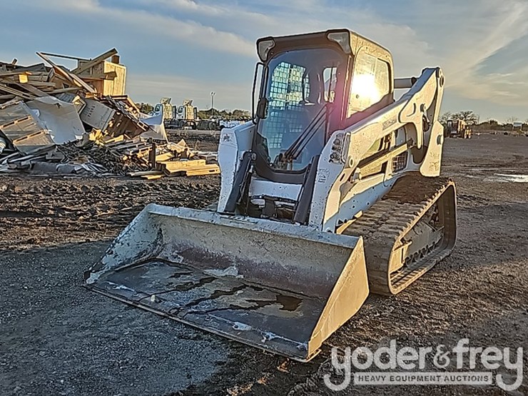 2020-bobcat-t740-image-1