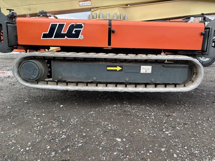 2014-jlg-x700aj-image-9