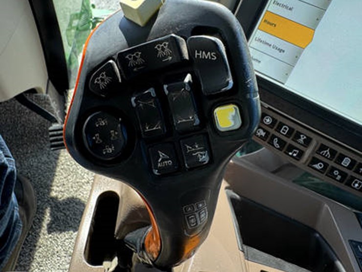 john-deere-r4038-image-76