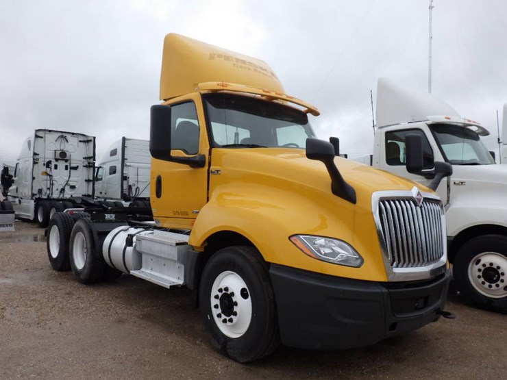 2019-international-lt-image-3