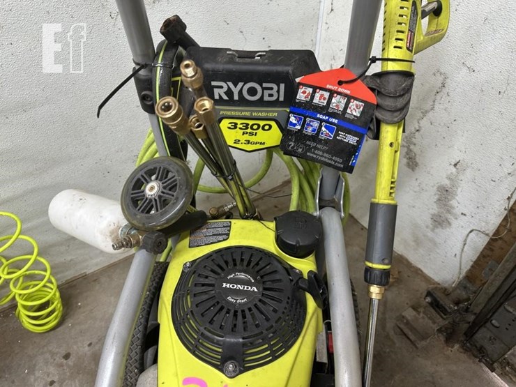 ryobi-3300-psi-pressure-washer-image-3