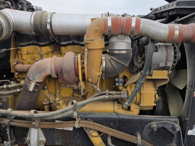 peterbilt-379-image-2