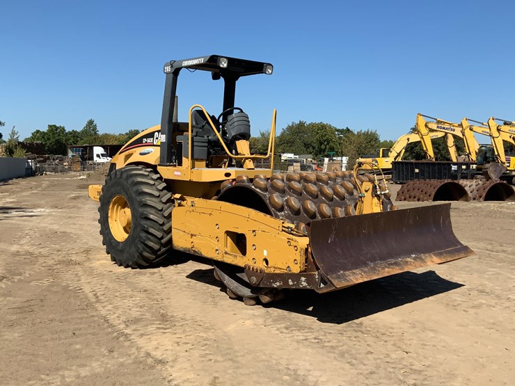 caterpillar-cp-563e-image-3