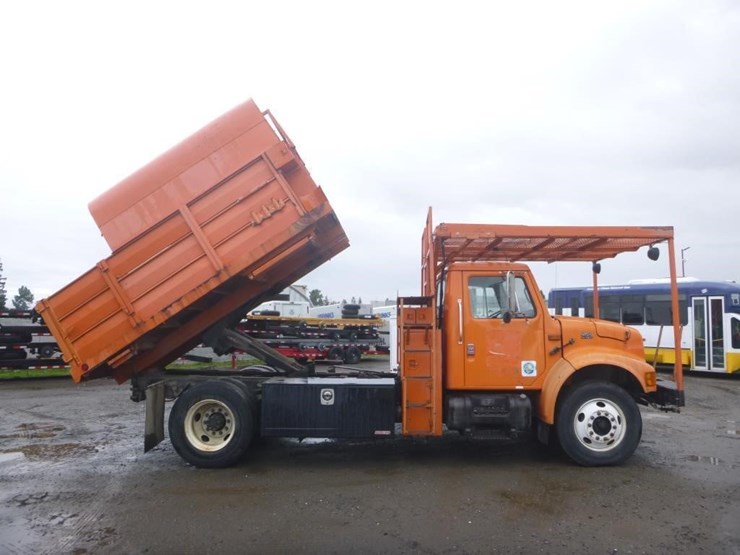 2000-international-4900-image-9