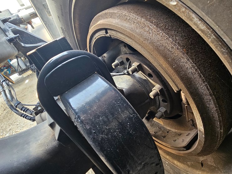 peterbilt-579-image-72