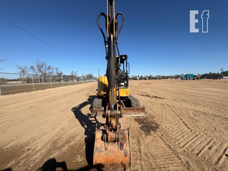 2016-caterpillar-304e2-cr-image-3