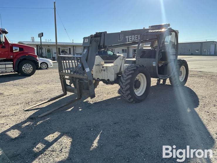 2004-terex-th842-image-1