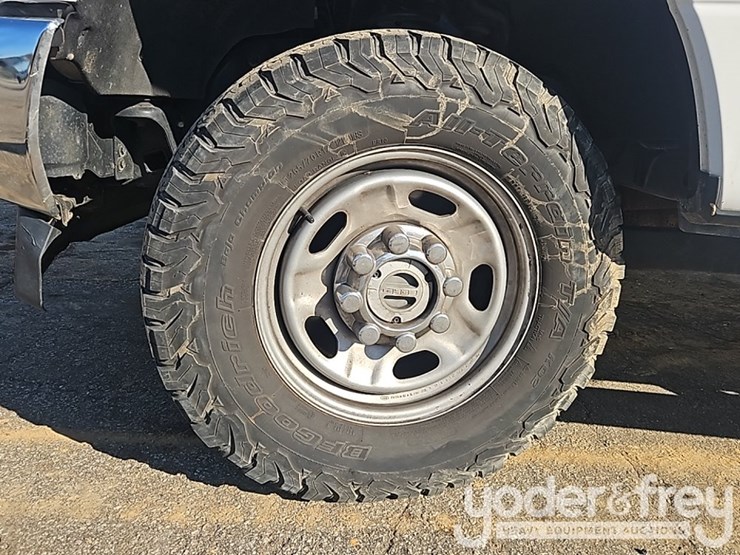 2019-ford-f250-xl-image-8