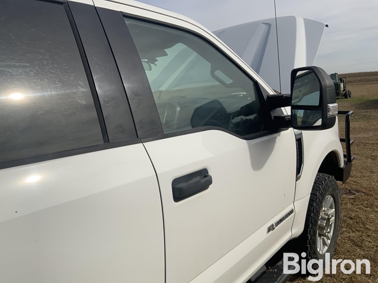 2017-ford-f250-image-16