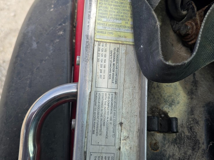 2003-peterbilt-320-image-47