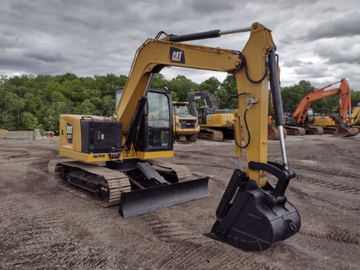 caterpillar-307.5-image-52