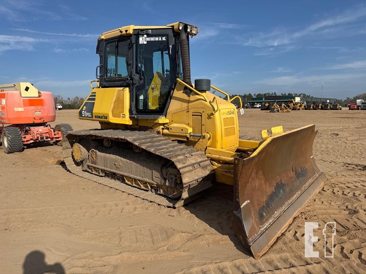 komatsu-d51pxi-22-image-5