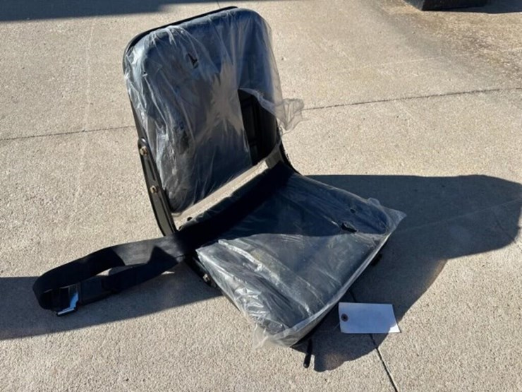 mower/tractor/utility-vehicle-replacement-seat-image-2