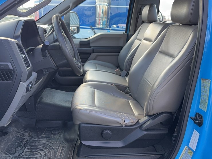 2018-ford-f350-image-22