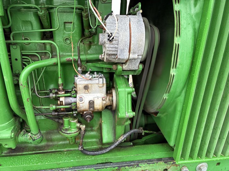 john-deere-4620-image-33