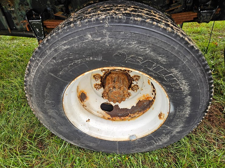 freightliner-fl70-image-65