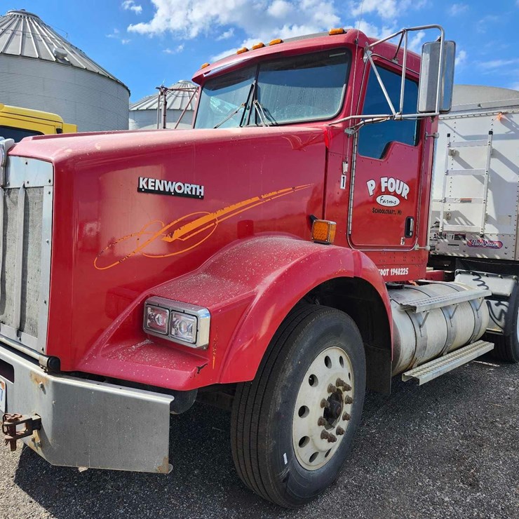 2011 KENWORTH T800