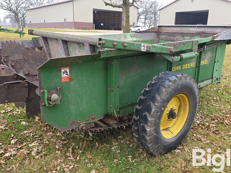 john-deere-350-image-5
