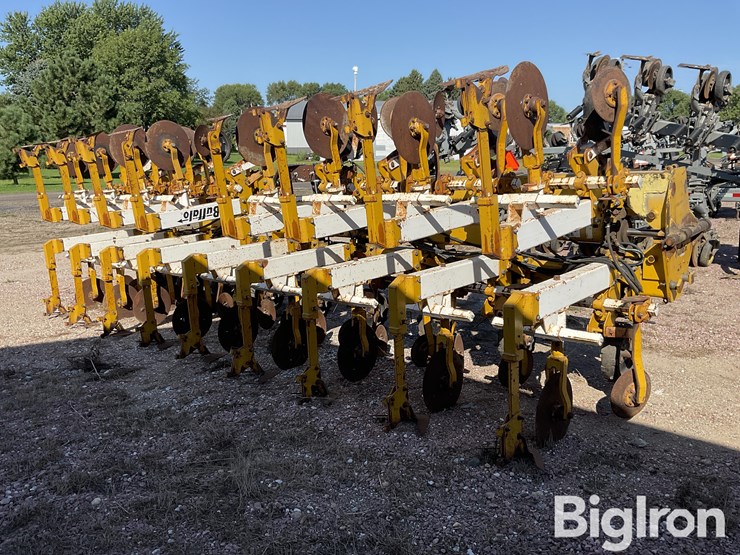 buffalo-6000-16-row-cultivator-image-5