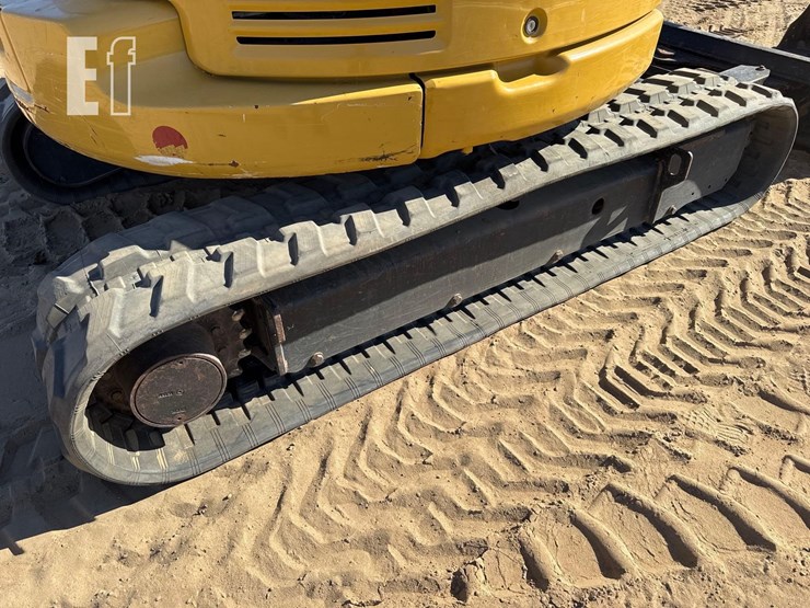 2019-caterpillar-305.5e2-cr-image-12