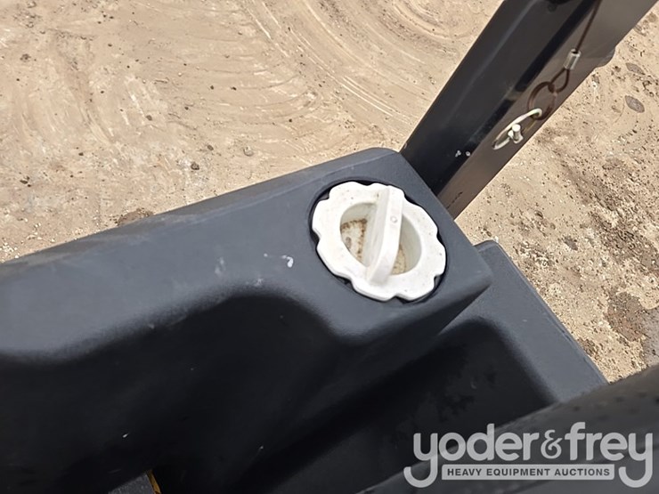 2023-jcb-ct260-120-image-74