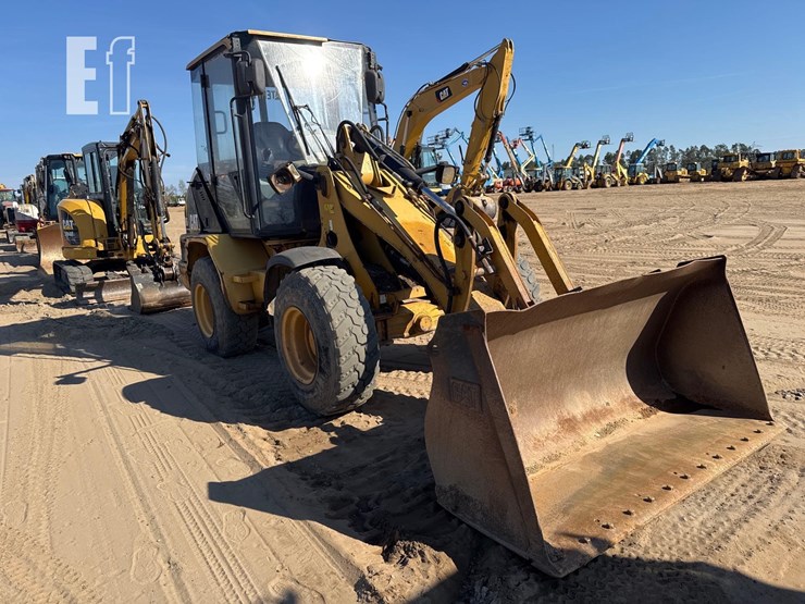 caterpillar-906-image-6