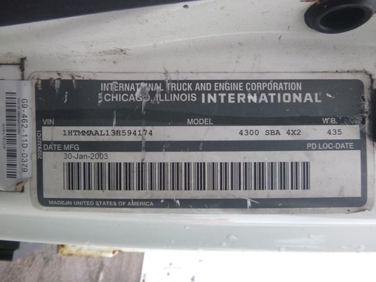 2003-international-durastar-4300-image-21