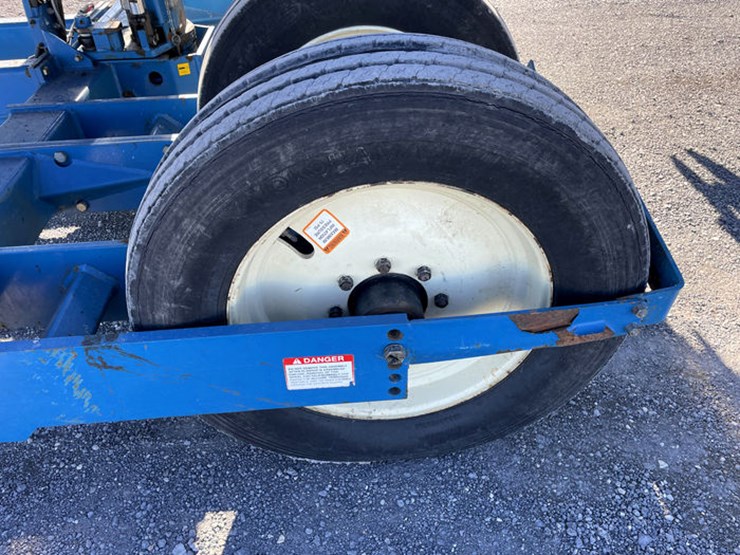 1998-kinze-2600-image-39