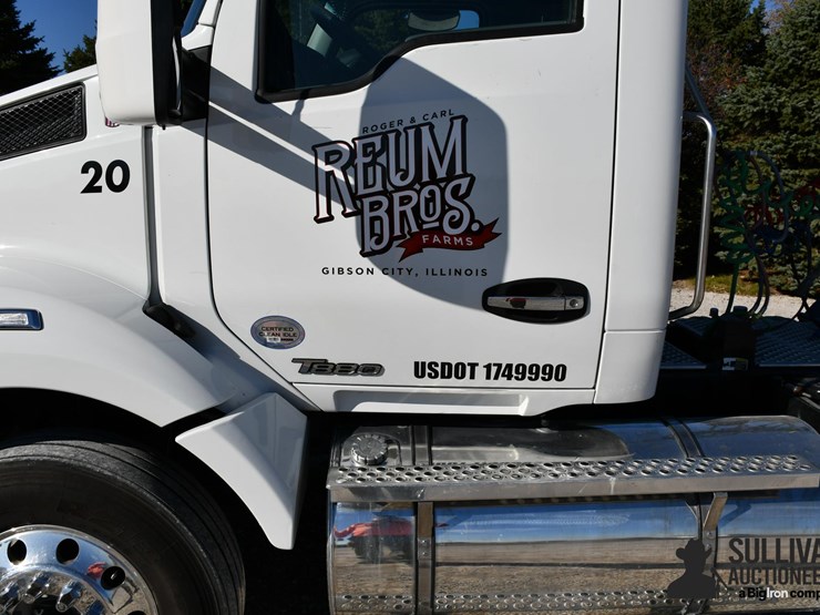 2020-kenworth-t880-image-14