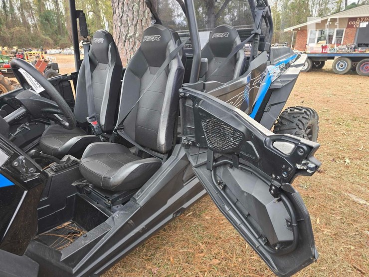 2023-polaris-ranger-1000-image-15