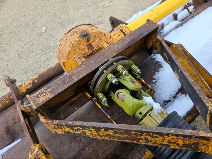 #3286-•-montage-kut-mor-7'6"-3pt-flail-mower-image-10