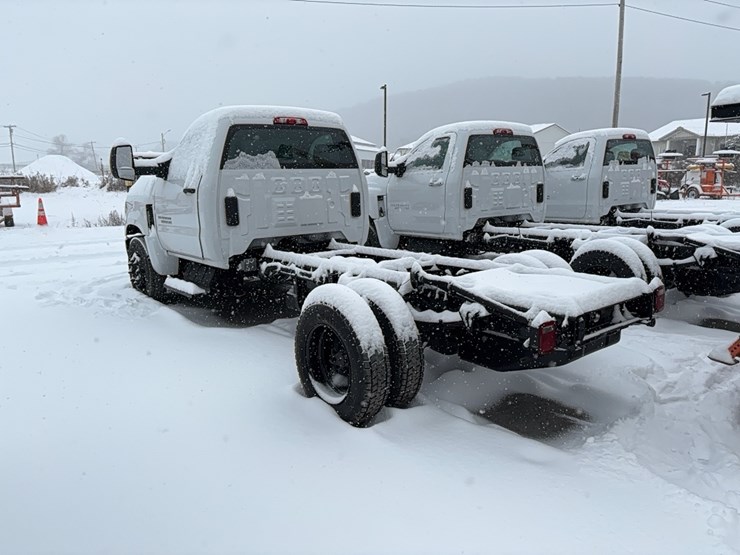 new-unused-chevy-5500-cab-&-chassis-vn:485371-image-8
