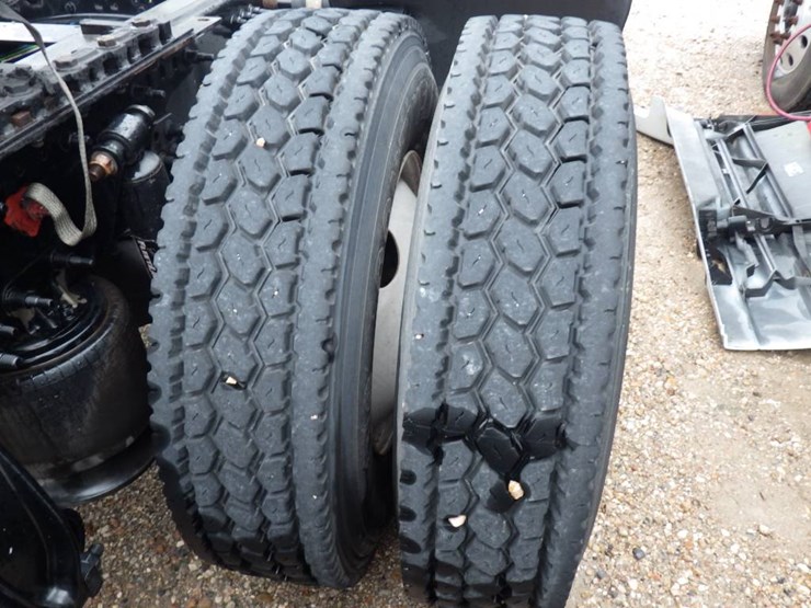 freightliner-cascadia-126-image-6