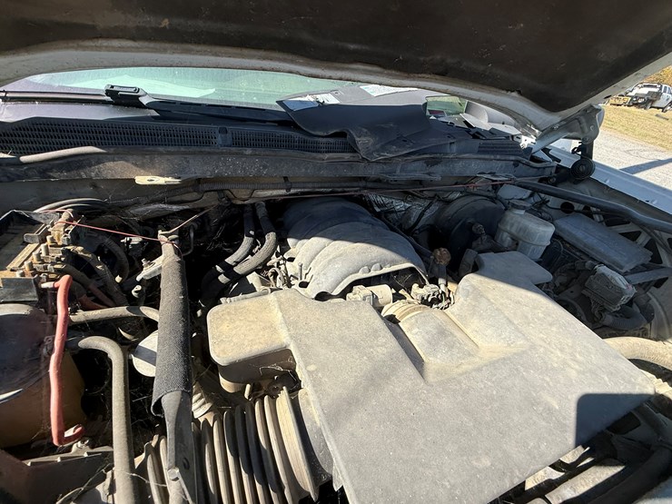 chevrolet-silverado-1500-image-60