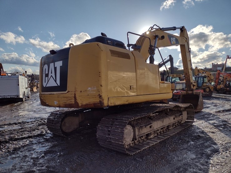 caterpillar-320fl-image-54