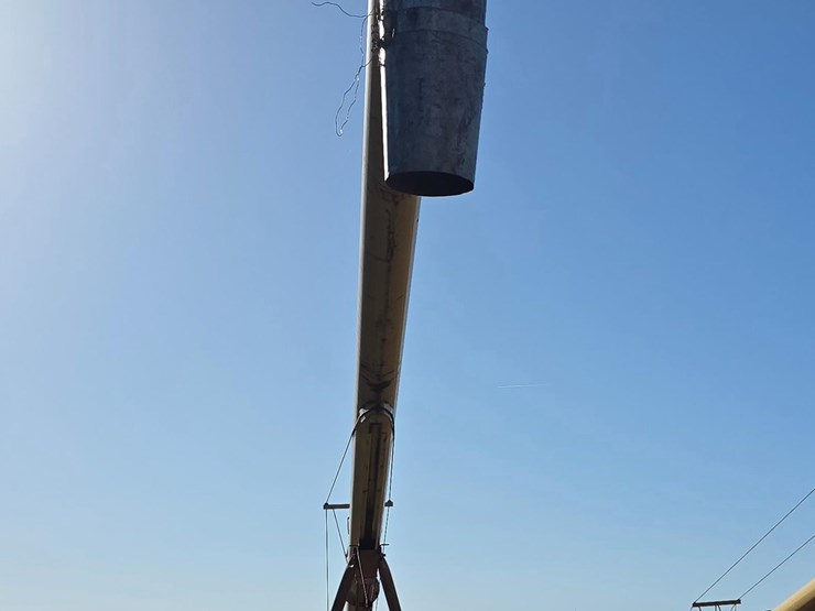 westfiels-mk-100-61-auger-w/swing-hopper-image-6