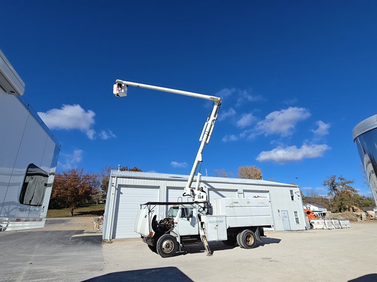 1999-international-4700-image-102