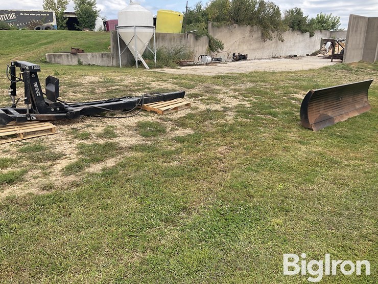 ford-tractor-image-3