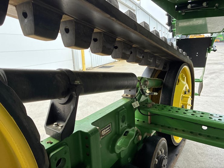 john-deere-8rt-370-image-65